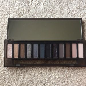 Naked Smoky Palette